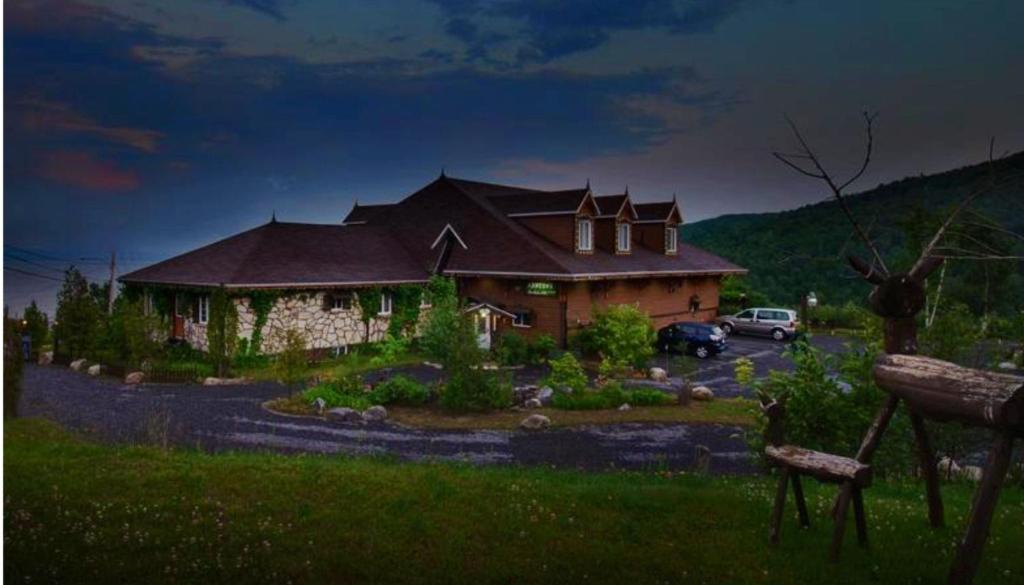 Auberge La Cote D'Or Petite-Riviere-Saint-Francois Dış mekan fotoğraf