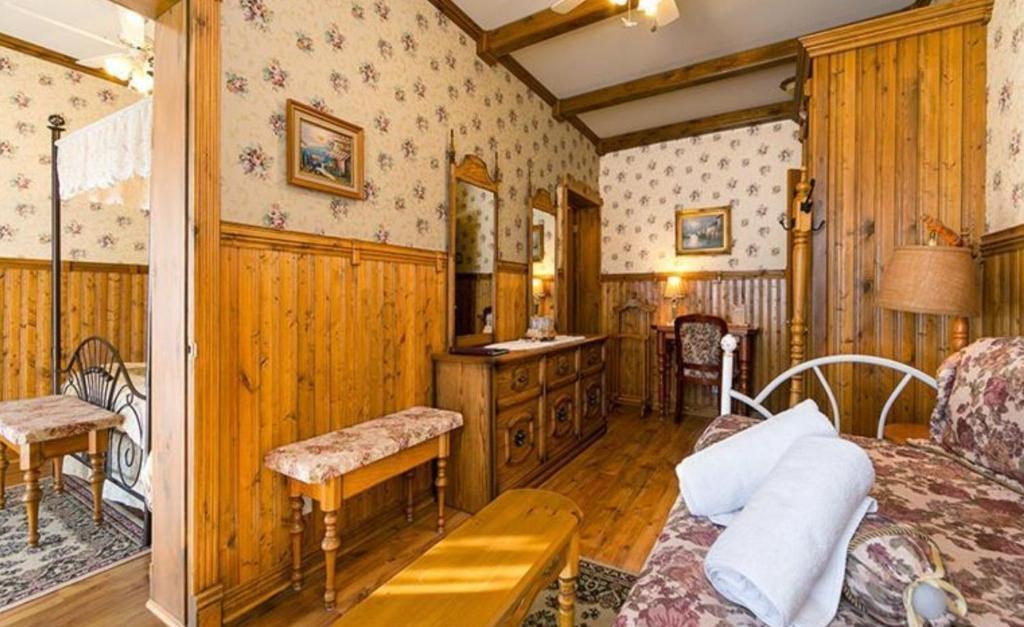 Auberge La Cote D'Or Petite-Riviere-Saint-Francois Dış mekan fotoğraf