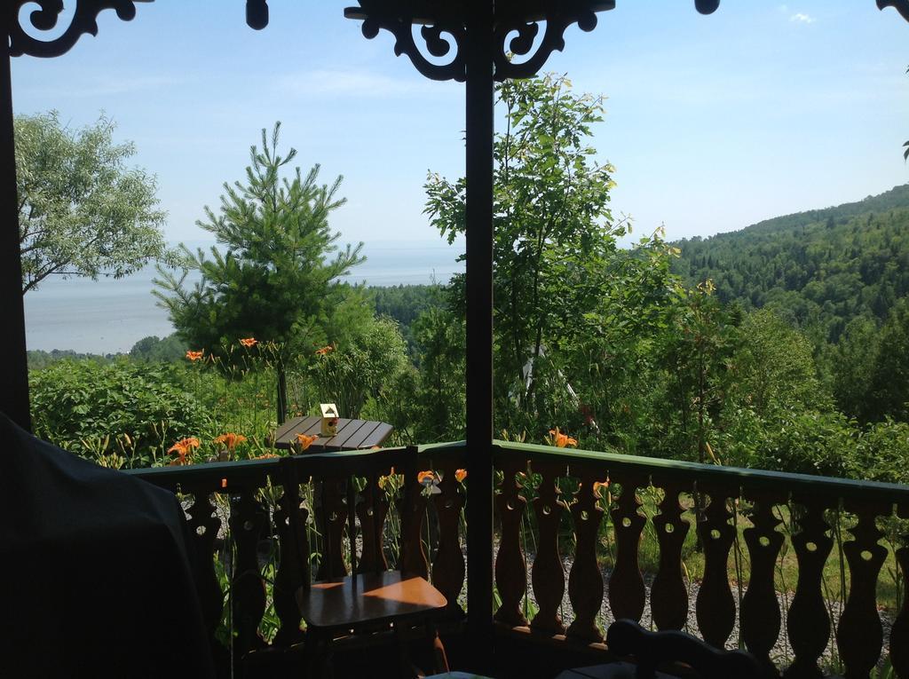 Auberge La Cote D'Or Petite-Riviere-Saint-Francois Dış mekan fotoğraf
