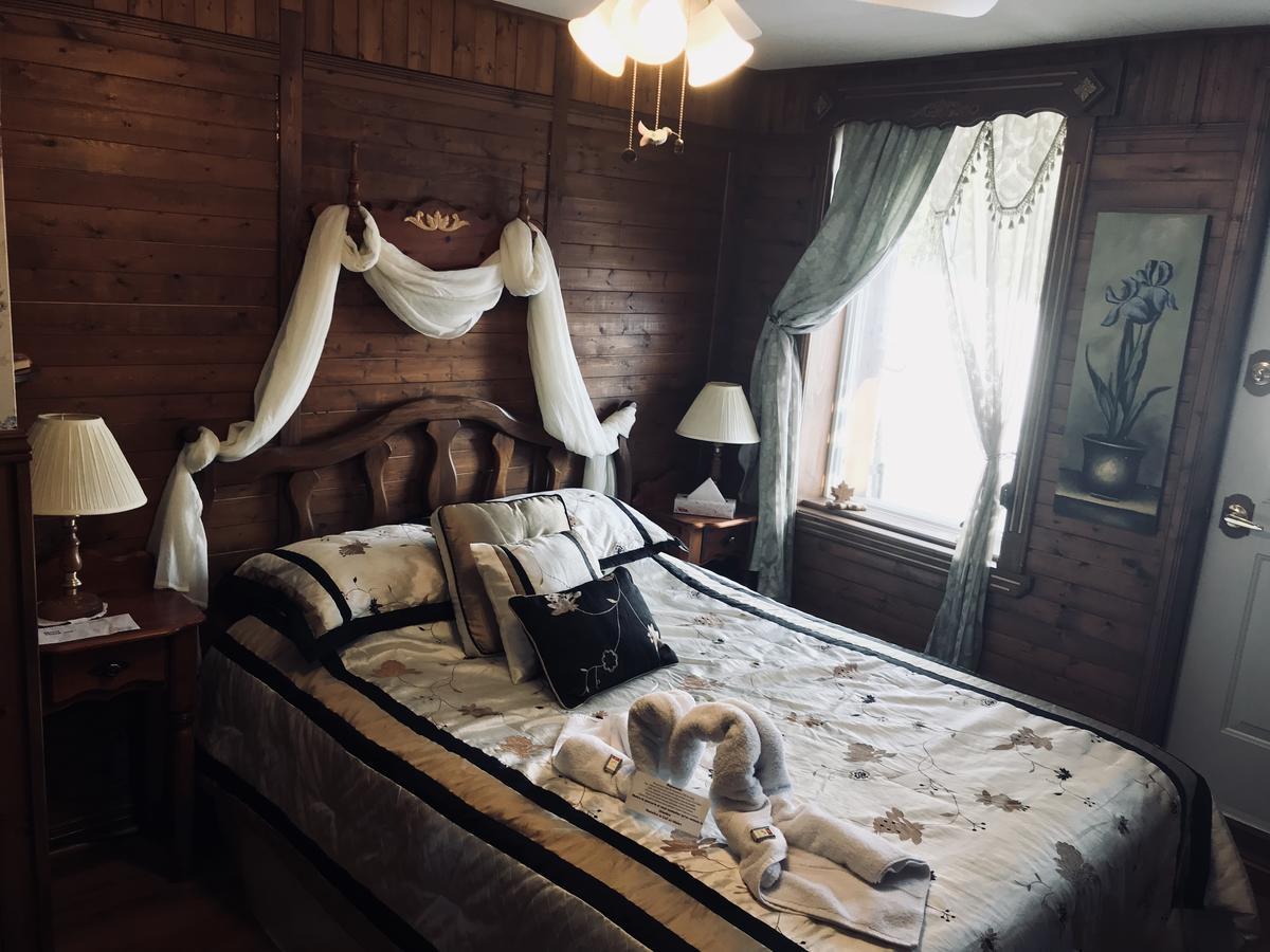 Auberge La Cote D'Or Petite-Riviere-Saint-Francois Dış mekan fotoğraf
