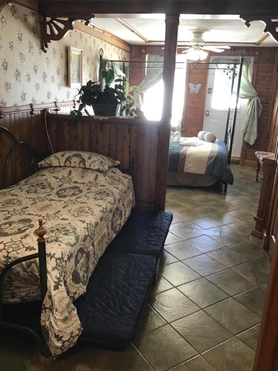 Auberge La Cote D'Or Petite-Riviere-Saint-Francois Dış mekan fotoğraf