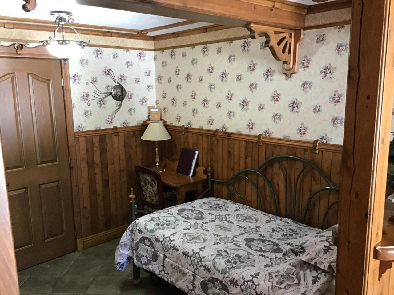 Auberge La Cote D'Or Petite-Riviere-Saint-Francois Dış mekan fotoğraf